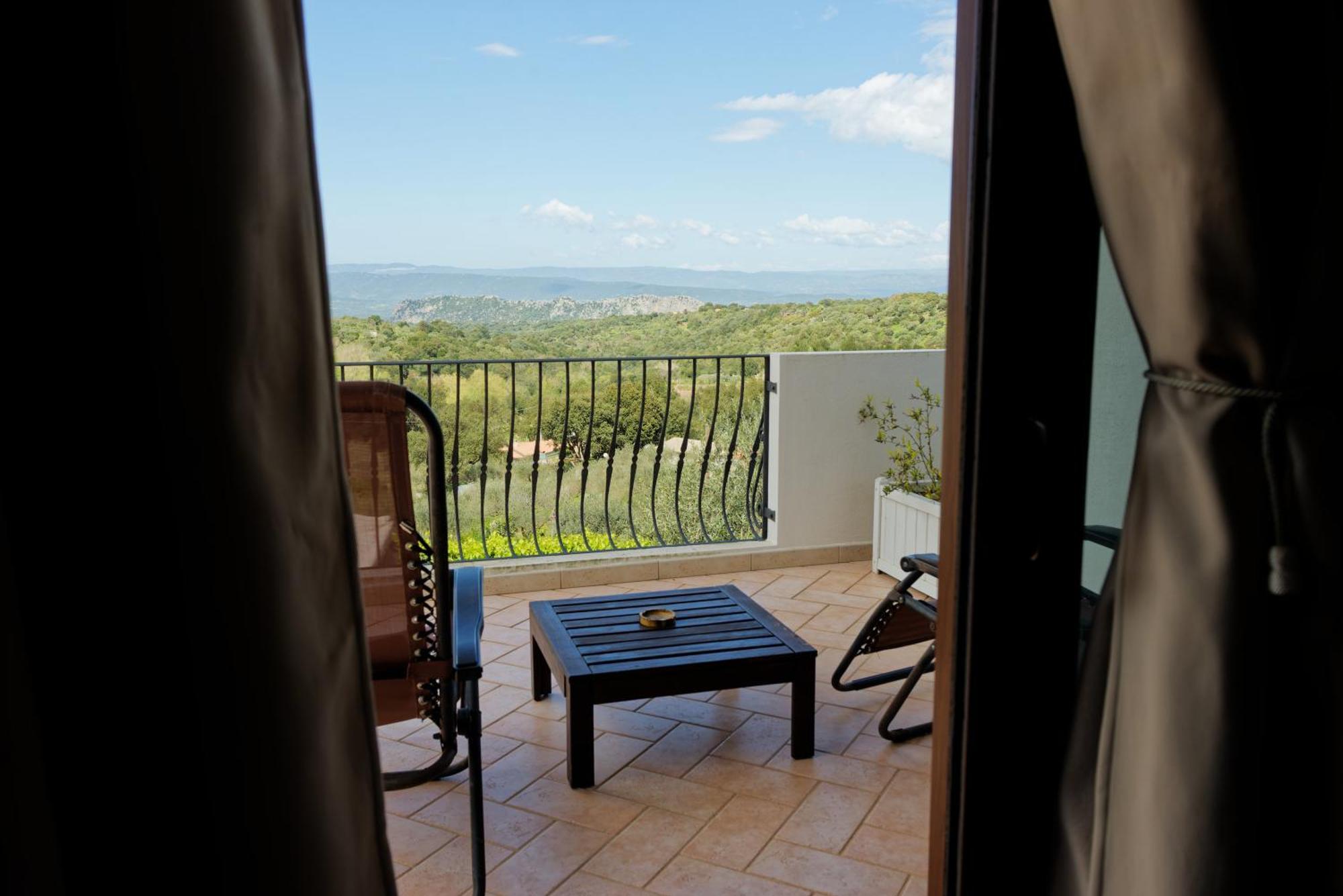 B&B Tiscali Dorgali Bagian luar foto