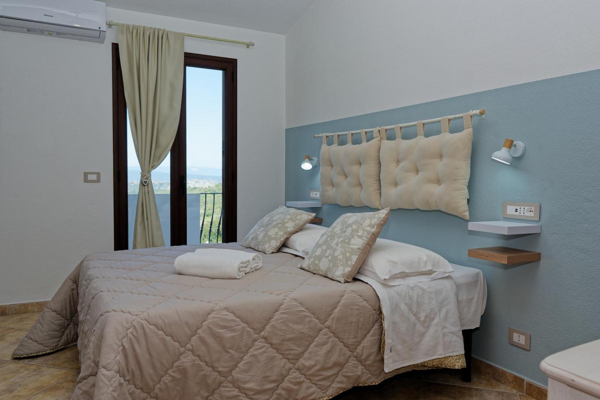 B&B Tiscali Dorgali Bagian luar foto