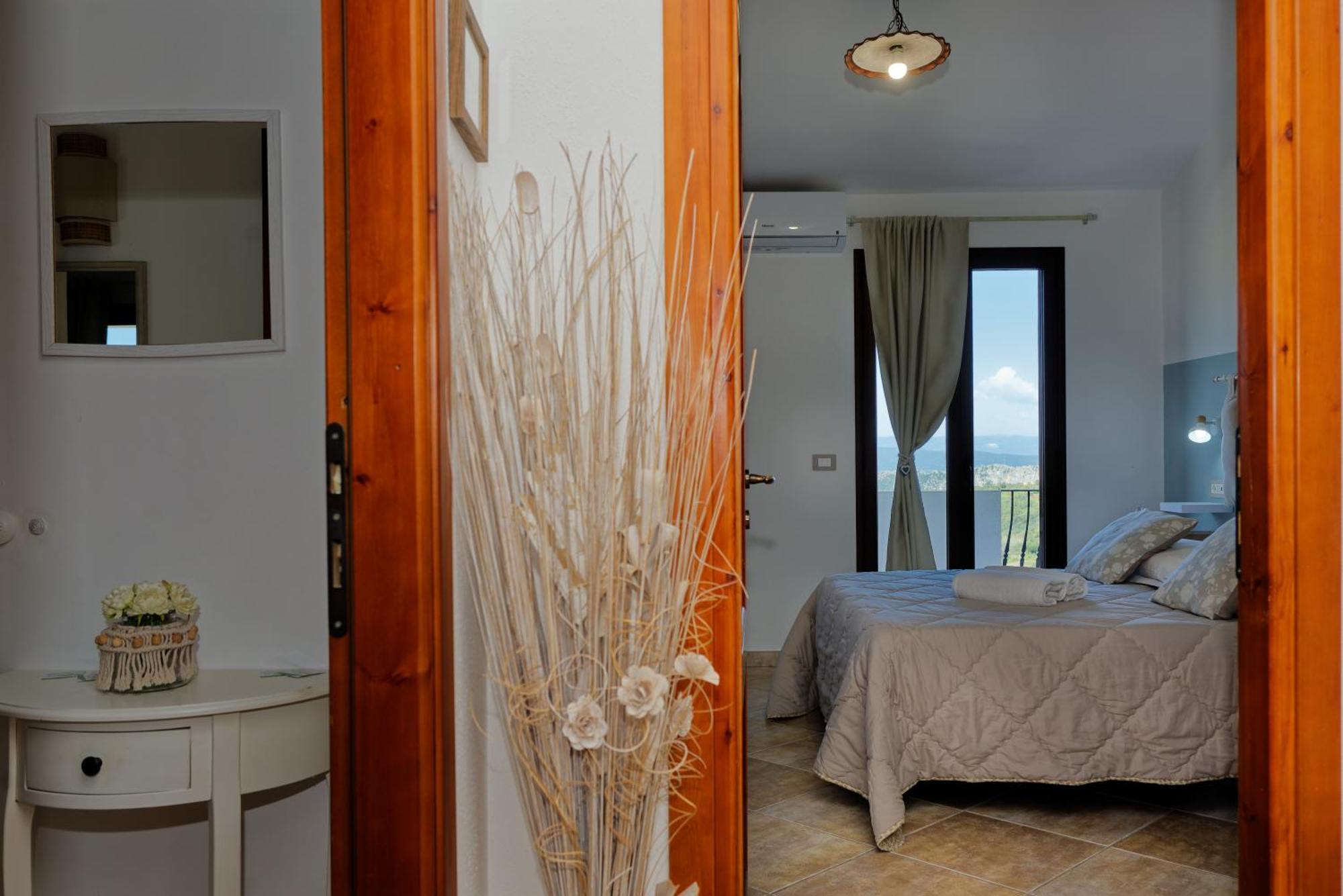 B&B Tiscali Dorgali Bagian luar foto