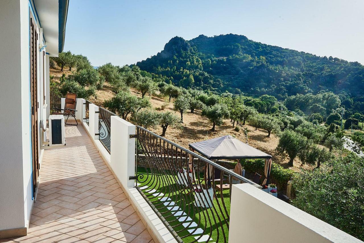 B&B Tiscali Dorgali Bagian luar foto